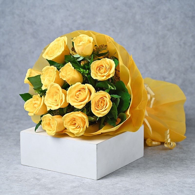 Chocolate Cake With Yellow Roses - Image 2