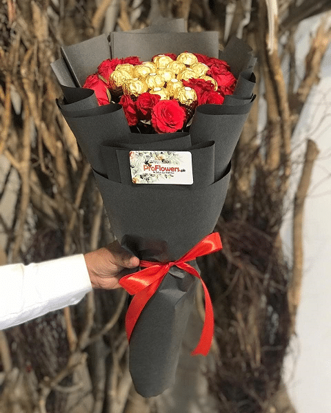 Ferrero Rocher With Red Roses